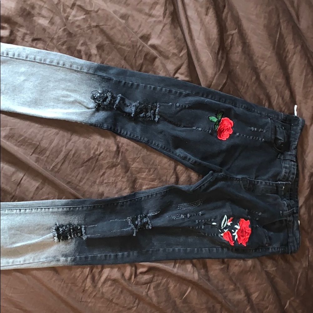 Distressed jeans 34x 34